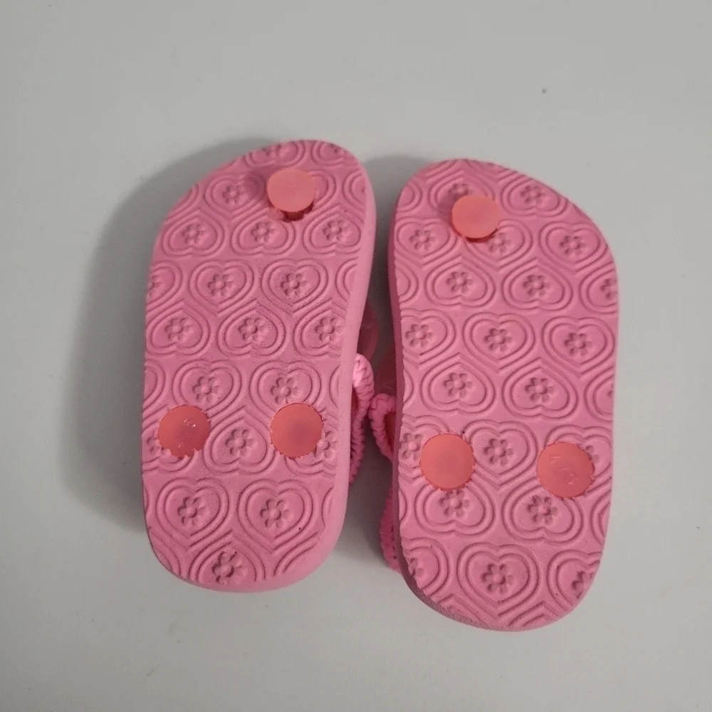 Children's Place Baby Heart Print Sandals Flip Flops
